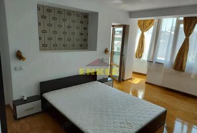 Apartament 3 camere decomandat, zona BRD- Piata Mare