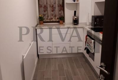 Apartament cu 2 camere, parter, bucătărie închisă, zona Mahala - 4