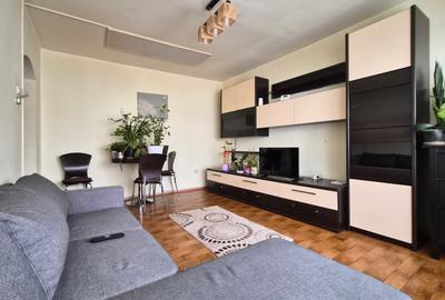 Apartament cu 3 camere decomandat, mobilat în Boema - 17