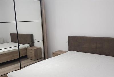 Apartament cu 3 camere semidecomandat, mobilat în Aeroport - 1