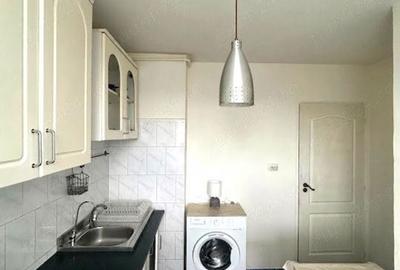 Apartament cu 2 camere decomandat în Toarcla - 2