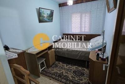 Apartament cu 3 camere decomandat în Nicolina - 4