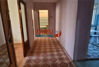 Apartament 3 camere de vanzare in Centru etaj 2 - 6