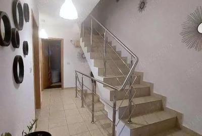 Casă cu 5 camere în Dobroești - 5