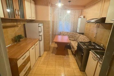 Vand apartament 4 camere - 1