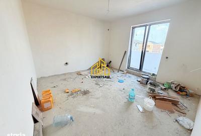 Casă cu 5 camere cu Teren 200 Mp în Central - 15