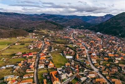 Teren agricol intravilan de 2059 mp, în Central - 13