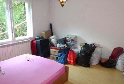 Vand casa in Deva, zona Aurel Vlaicu D+P+E, constructie din anul 2010 din BCA - 2