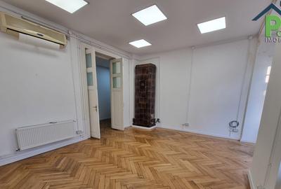 Spatiu birouri 5 camere Bd. Magheru, str. Franklin, 80 mpu, etaj 2 - 3