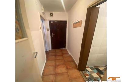 Inchiriez garsoniera et 3 Complexul Studentesc Inchiriez garsoniera et 3 Complexul Studentesc - 4