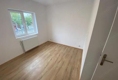 Apartament cu 2 camere semidecomandat în Dâmbovița
