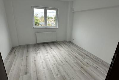 Apartament cu 3 camere în Militari - 6