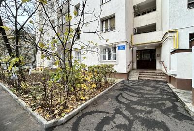 `Vanzare 2 Camere Drumul Taberei 47mp decomandat Vedere spre Parc - 11