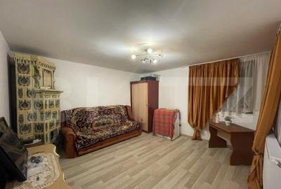 Casa renovata Bariera Valcii, 445 mp teren patrat