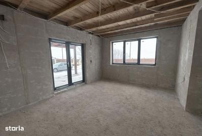 Casă cu 4 camere în Noua - 5