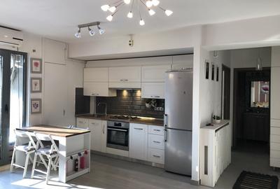Apartament cochet 2 camere + parcare subterana - 1