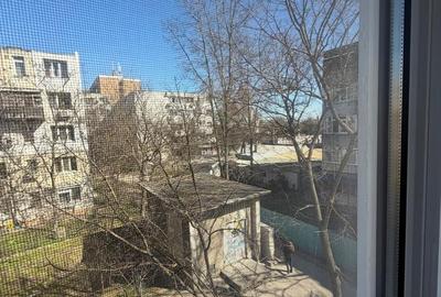 Apartament cu 2 camere în Micro 19 - 4