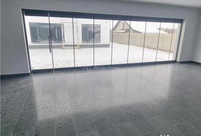 Casă cu 7 camere cu Teren 1145 Mp în Poroschia - 8