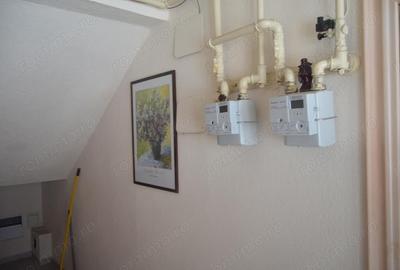 Apartament cu 3 camere decomandat în Bușteni - 9