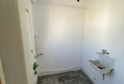 Apartament cu 2 camere semidecomandat în Solidarității - 3