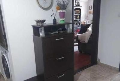 Apartament cu 3 camere decomandat, mobilat în Trocadero