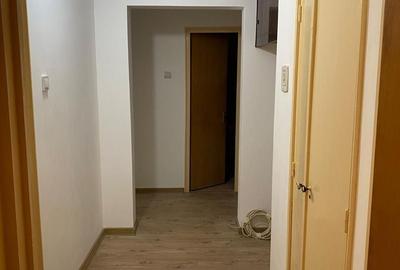 Apartament cu 2 camere decomandat în Tineretului - 11