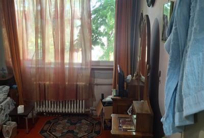 Apartament cu 3 camere semidecomandat în Pajura - 13