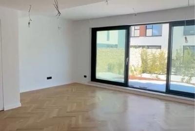 Casă cu 4 camere în Est - 5