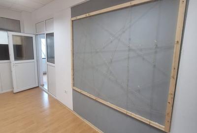 Birou, de 43 mp, în Delfinariu - 3