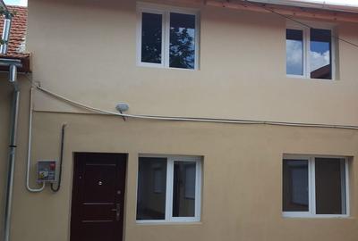 Apartament cu 3 camere decomandat în Ultracentral - 1