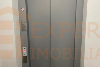 Apartament 2 camere de vanzare - vedere la mare - 11