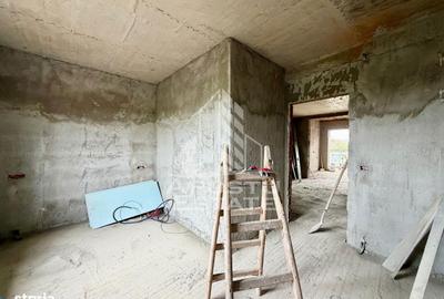 Casă cu 4 camere cu Teren 370 Mp în Tipografilor - 13