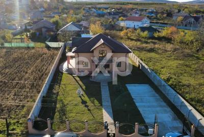 Casă cu 5 camere cu Teren 1019 Mp în Sascut - 11