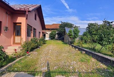Proprietate 1780m2 cu 2 case - 2