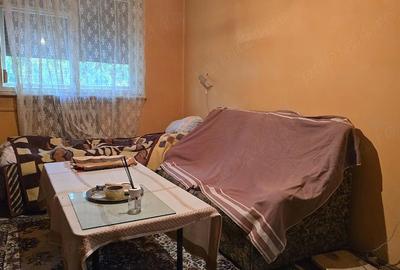 Apartament cu 3 camere decomandat în Progresul - 6