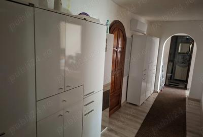 Vand apartament 4 camere, zona centrala - 4