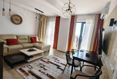 Apartament cu 2 camere decomandat, mobilat în Central