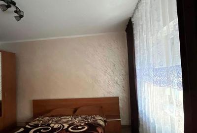 Casă cu 4 camere în Central - 8