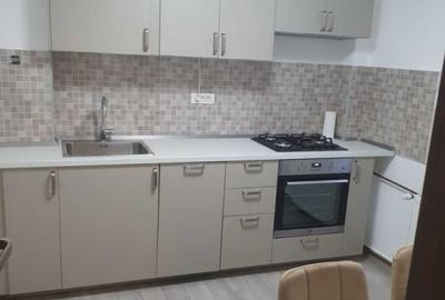 Garsonieră decomandată, mobilată în Decebal - 5