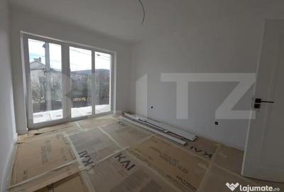 Apartament cu 3 camere decomandat în Calea Moldovei - 2