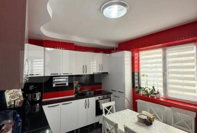 Apartament cu 3 camere decomandat, mobilat în Central - 10