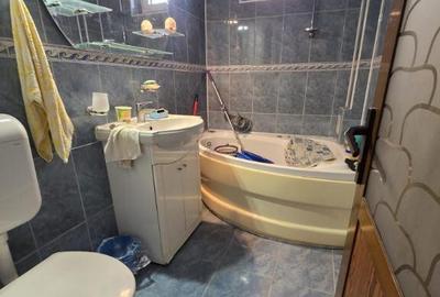 Apartament cu 3 camere semidecomandat în Ultracentral - 10