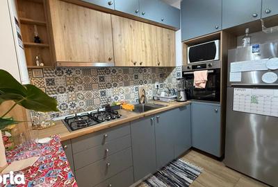 Apartament cu 3 camere semidecomandat în Florești - 1