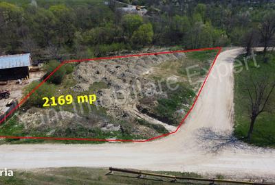 Teren de 2169 mp, în Albești - 6