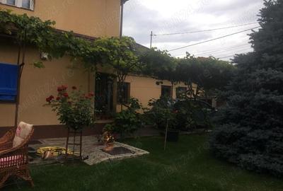 Vanzare vila Pascani, central, proprietar, 0 comision - 2