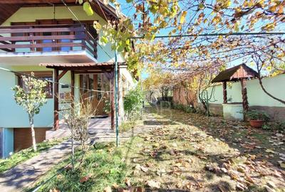 Casă individuală cu 4 camere în Cârțișoara