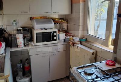 Apartament cu 3 camere semidecomandat în Central - 6