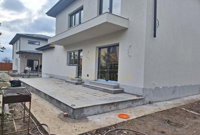 Casă individuală cu 5 camere cu Canalizare în Central - 16