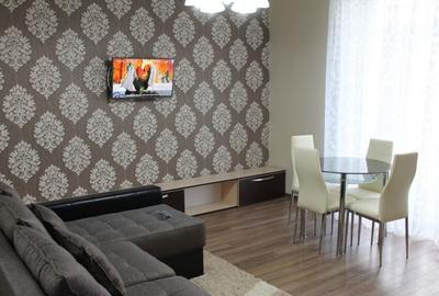 Apartament cu 2 camere decomandat în Magheru