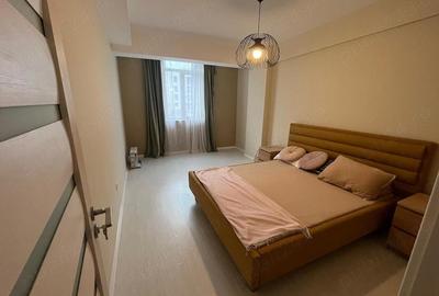 Apartament cu 3 camere decomandat în Poarta 6 - 4